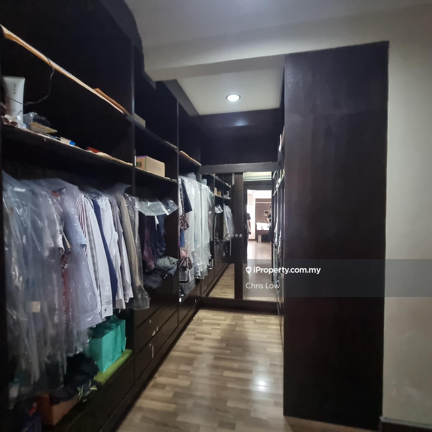 Rumah Berkembar untuk Dijual di Taman Sri Reko, Kajang oleh Chris Low - iProperty.com.my
