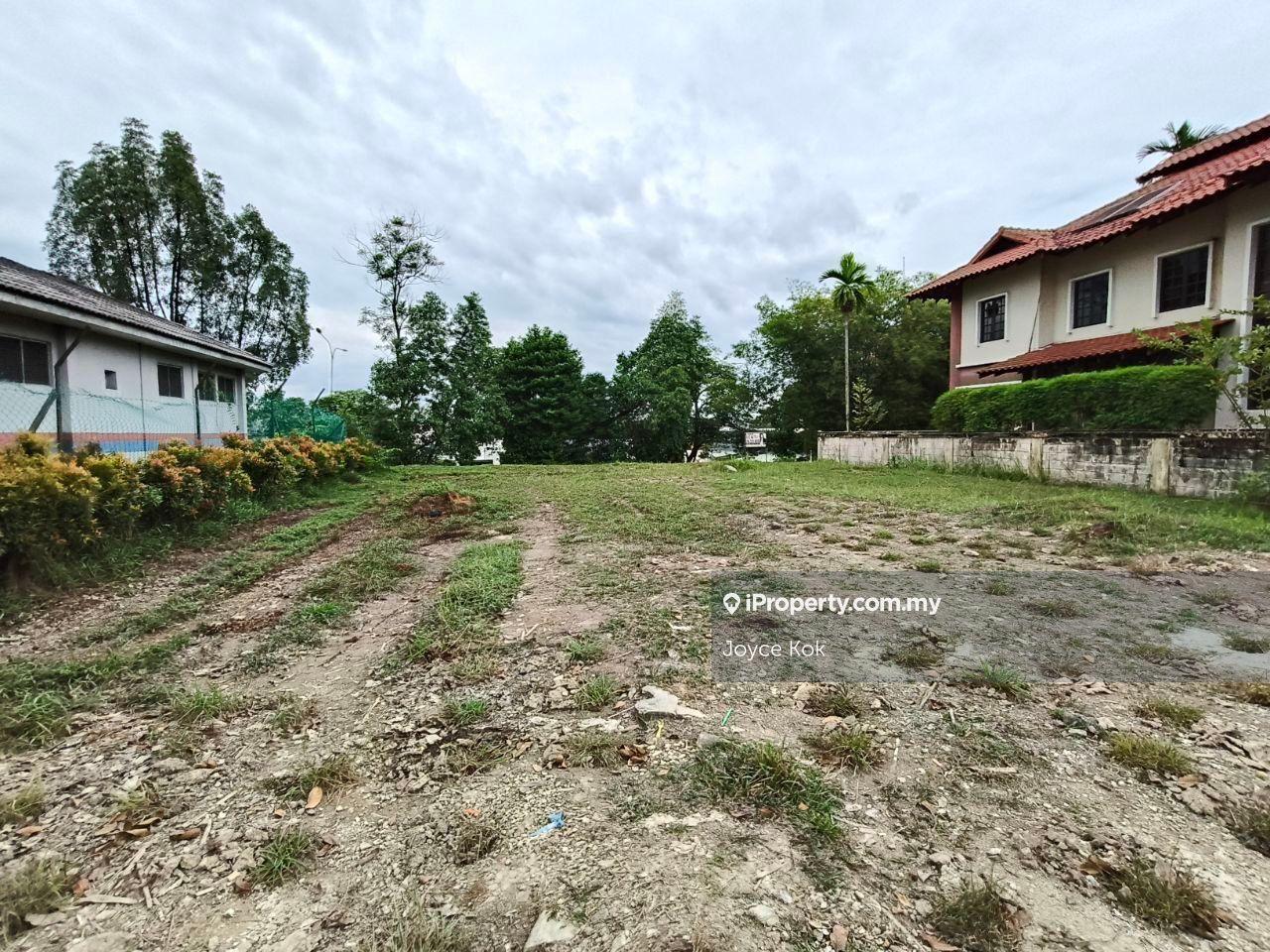 Banglo Tanah untuk Dijual di Subang Heights, Subang Jaya oleh Joyce Kok - iProperty.com.my