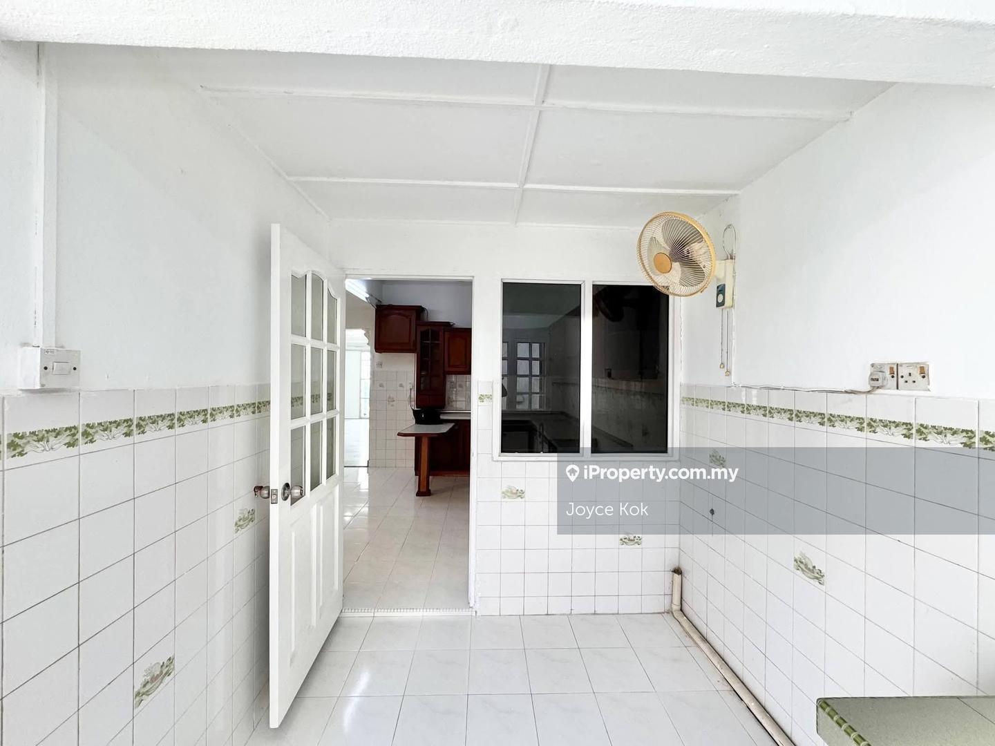 Rumah Berangkai 2 Tingkat untuk Dijual di Usj 9, Subang Jaya oleh Joyce Kok - iProperty.com.my