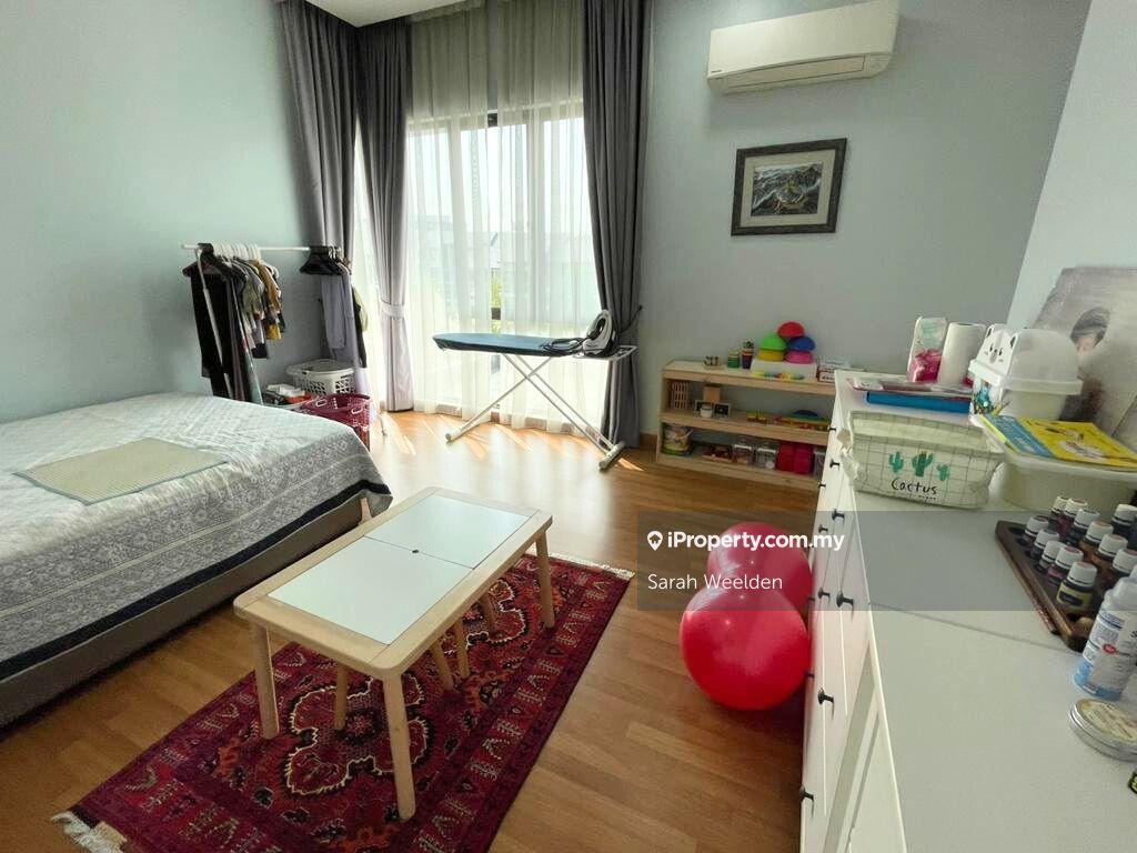 Semi-Detached House for Sale in Kota Seriemas, Nilai by Sarah Weelden - iProperty.com.my