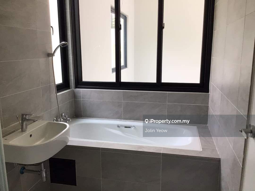Banglo untuk Dijual di Big Bungalow Freehold 7276 sq ft, Ipoh oleh Jolin Yeow - iProperty.com.my