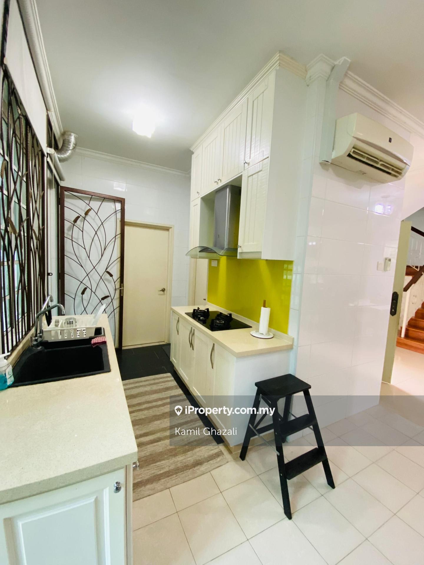 Rumah Berkembar untuk Dijual di SPACIOUS 2.5 Storey Semi-D New Haven, Presint 18, Putrajaya oleh Kamil Ghazali - iProperty.com.my