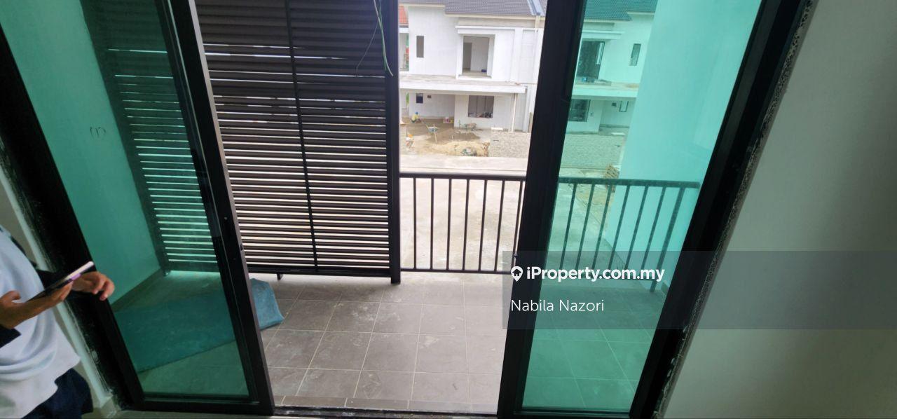 Rumah Berangkai 2 Tingkat untuk Dijual di Wakaf Bharu, Tumpat oleh Nabila Nazori - iProperty.com.my