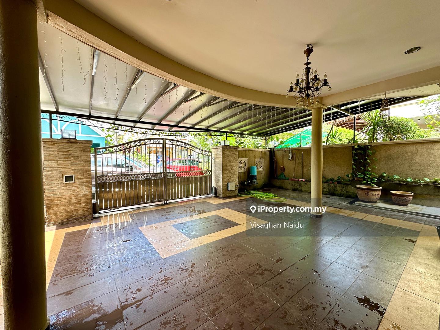 Rumah Berkembar untuk Dijual di Bandar Country Homes, Rawang oleh Visaghan Naidu - iProperty.com.my