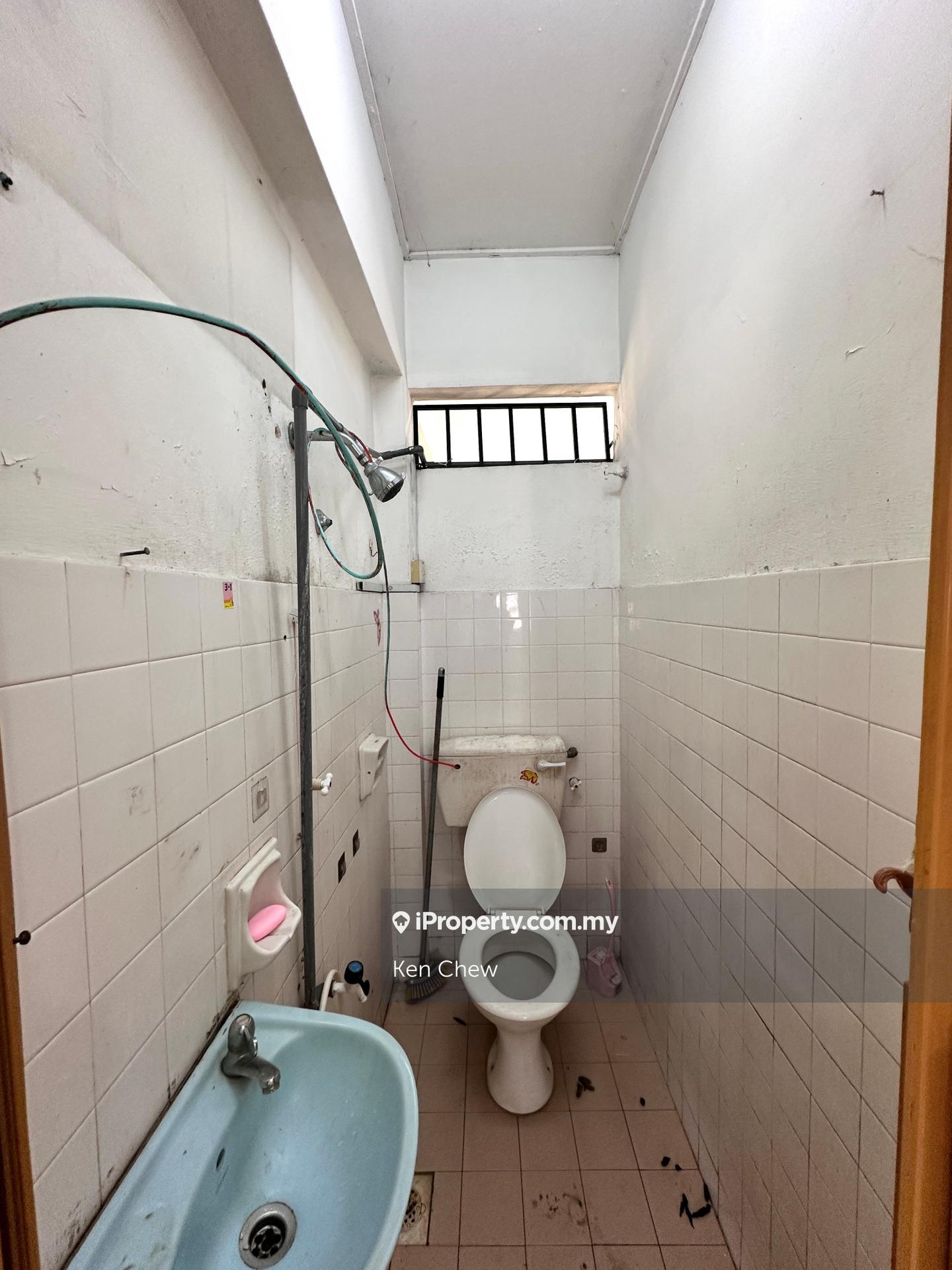 Apartment for Rent in Dahlia Apartment by Ken Chew - iProperty.com.my
