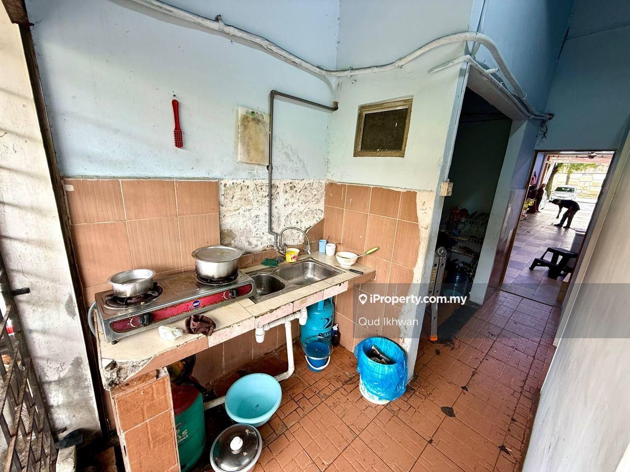 Kedai-Pejabat untuk Dijual di Cyber Valley Commercial Centre, Dengkil oleh Qud Ikhwan - iProperty.com.my