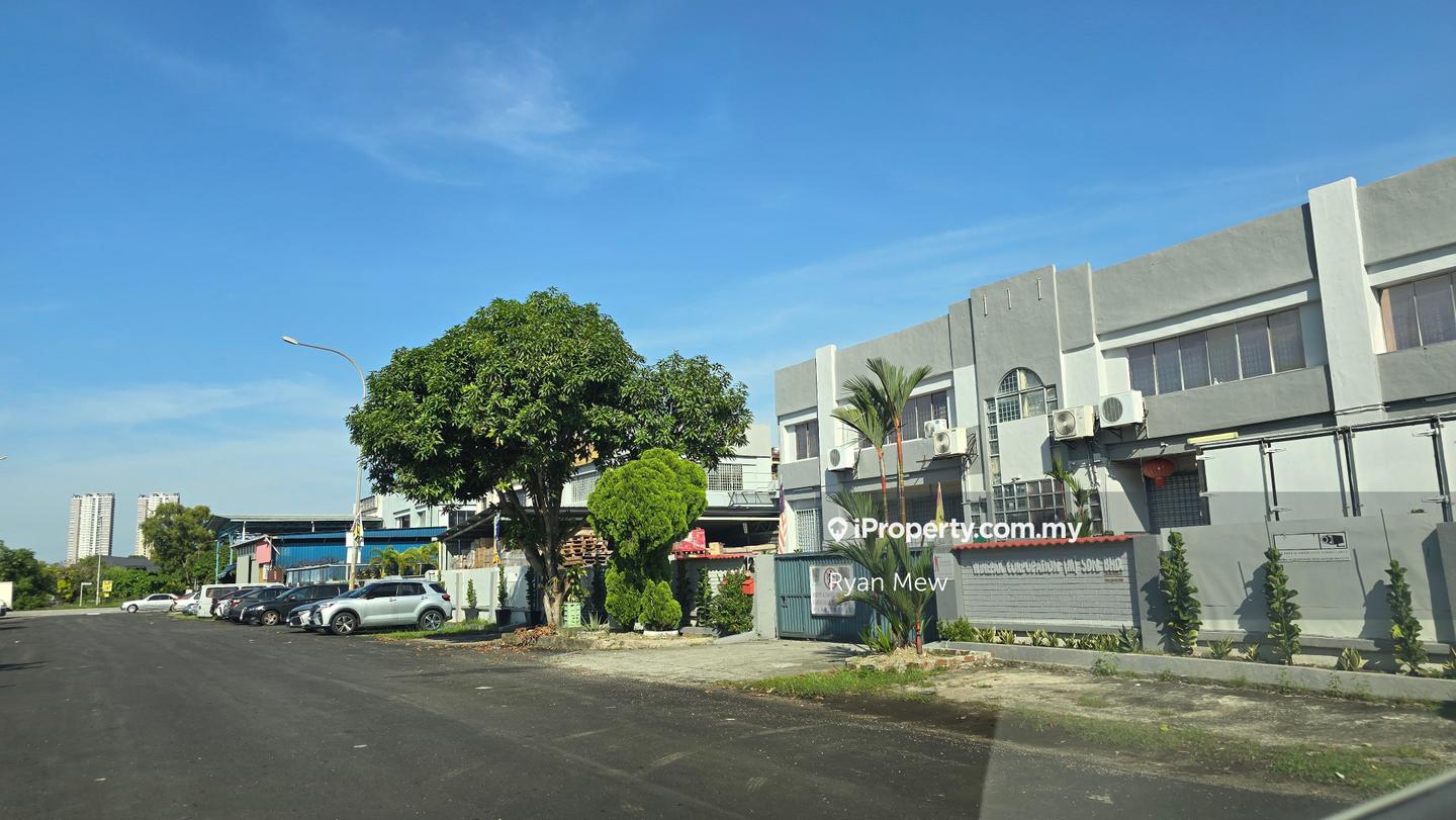 Semi-D Kilang untuk Dijual di Puchong, Selangor oleh Ryan Mew - iProperty.com.my