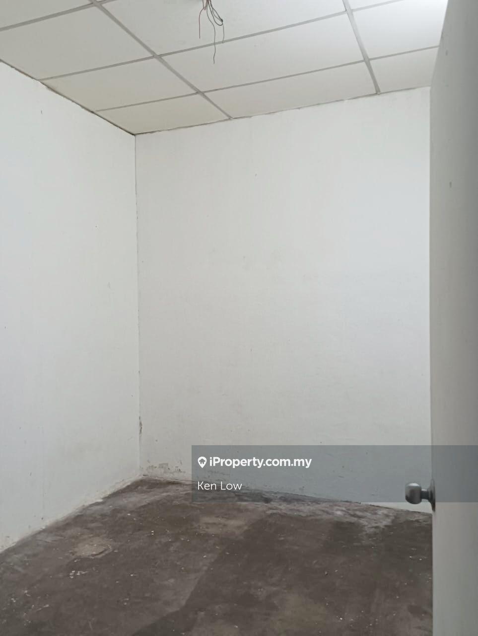 Kedai untuk Disewa di Taman Kajang Utama, Kajang oleh Ken Low - iProperty.com.my