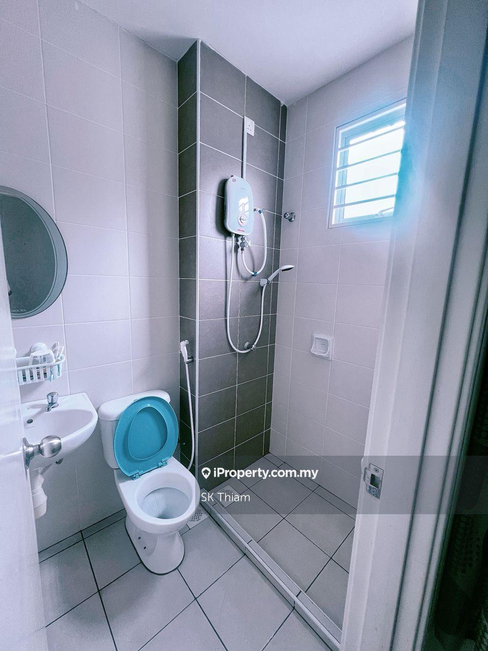 Rumah Berangkai 2 Tingkat untuk Dijual di Kemuning Utama, Shah Alam oleh SK Thiam - iProperty.com.my