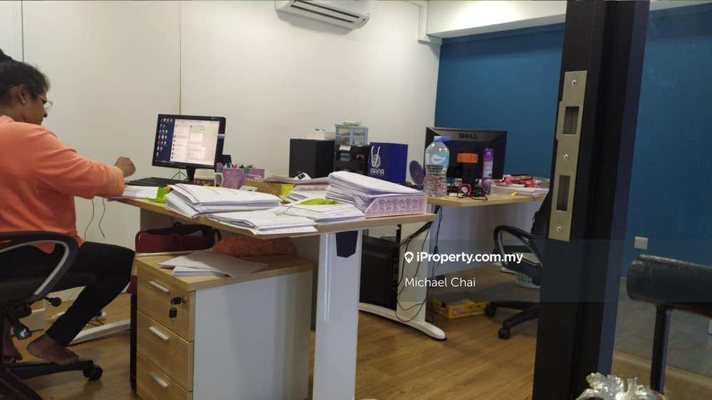 Service Residence for Sale in Pinnacle Petaling Jaya by Michael Chai - iProperty.com.my