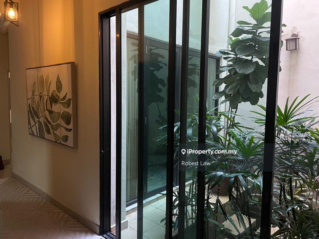 Semi-Detached House for Sale in Bdr Kinrara Sekysen 8, BK8, Puchong, Selangor, Bandar Kinrara by Robert Law - iProperty.com.my