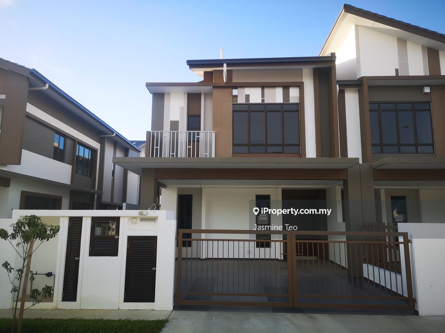 Semi-Detached House for Sale in Setia Utama 4, Bywater, Setia Alam by Jasmine Teo - iProperty.com.my