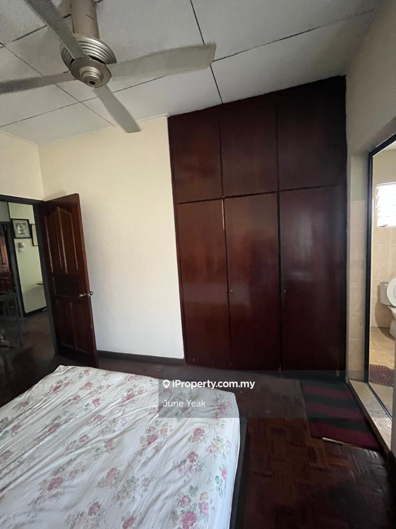 Rumah Berangkai 2 Tingkat untuk Dijual di Damansara Jaya, Petaling Jaya oleh June Yeak - iProperty.com.my