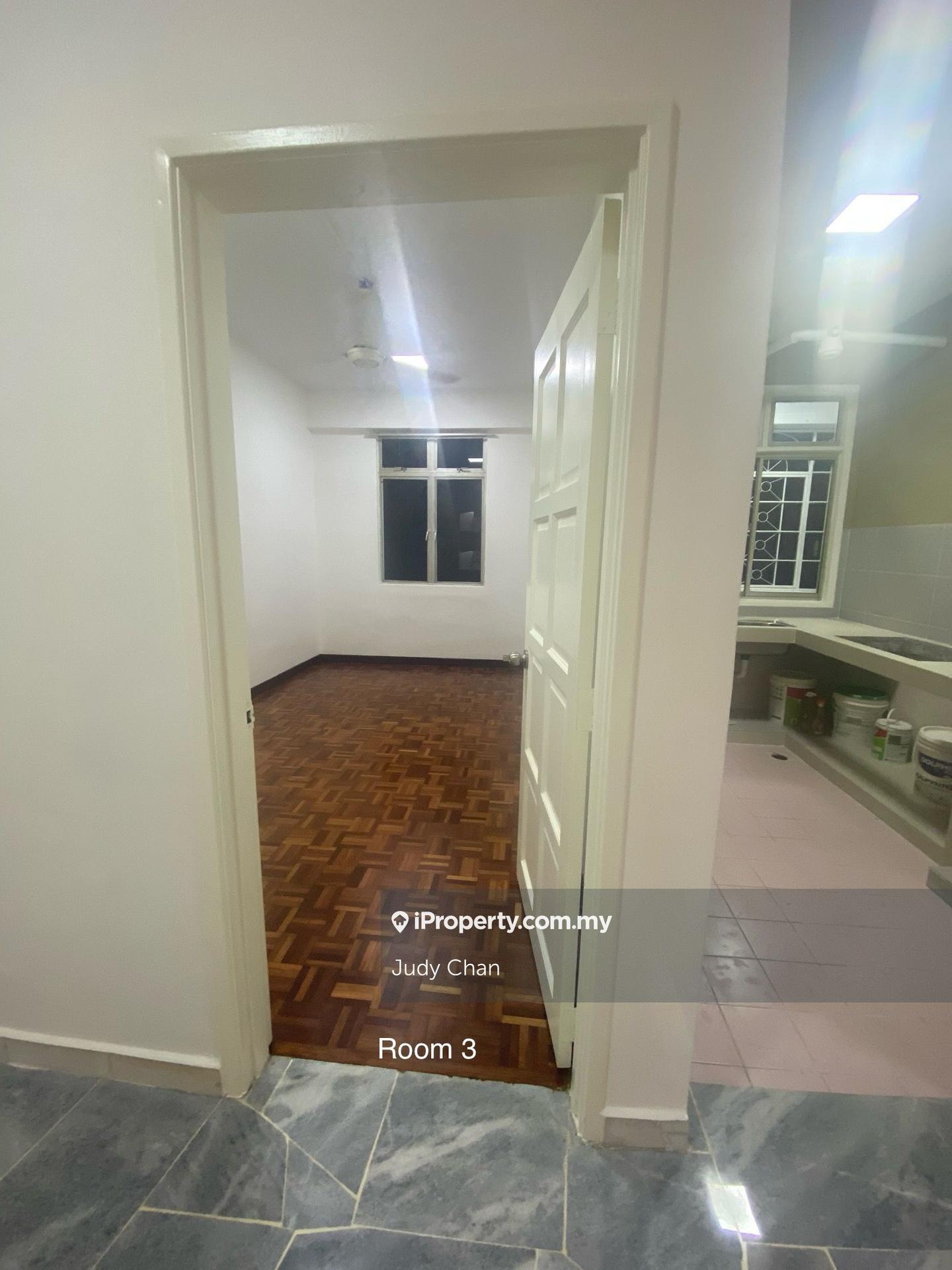 Pangsapuri untuk Disewa di Subang Perdana Goodyear Court 10 oleh Judy Chan - iProperty.com.my