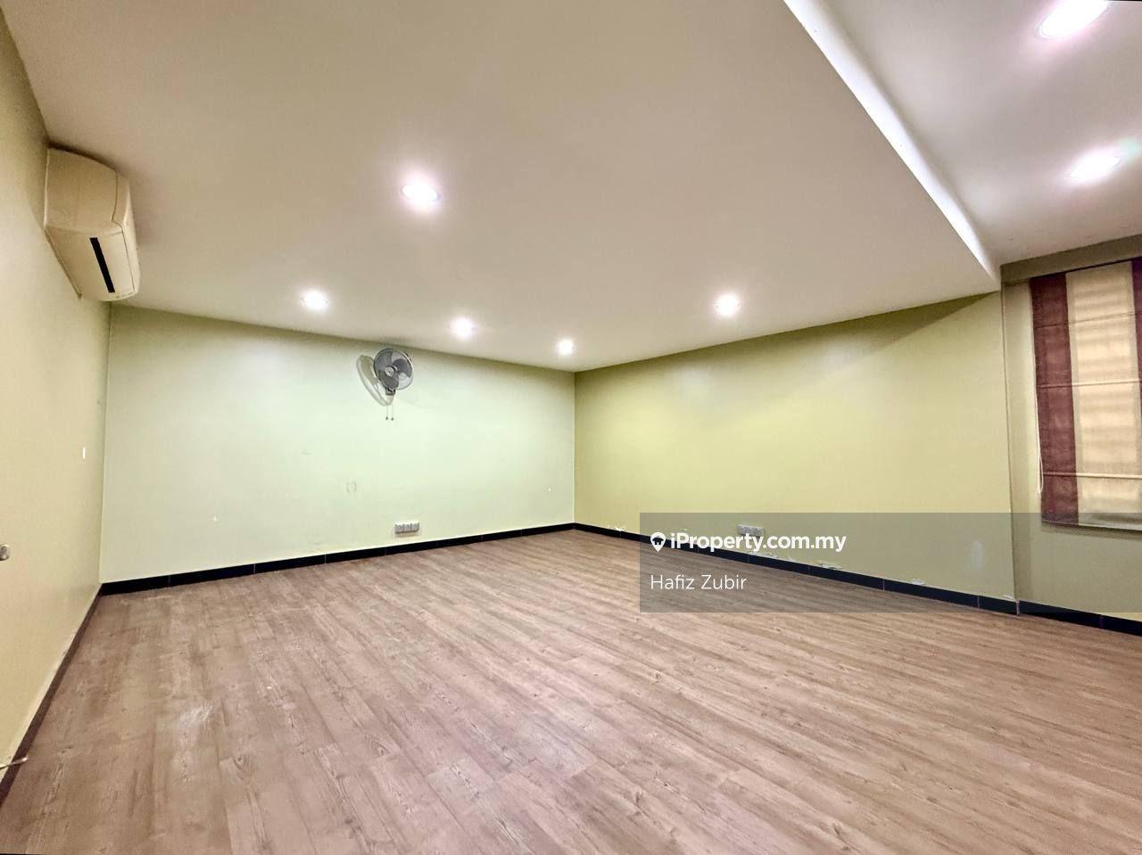 Bungalow House for Sale in Bandar Seri Putra, Bangi by Hafiz Zubir - iProperty.com.my