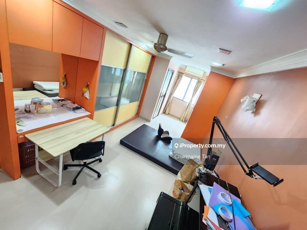 Rumah Berangkai 3 Tingkat untuk Dijual di Laman Rimbunan, Kepong oleh Charmaine Tan - iProperty.com.my