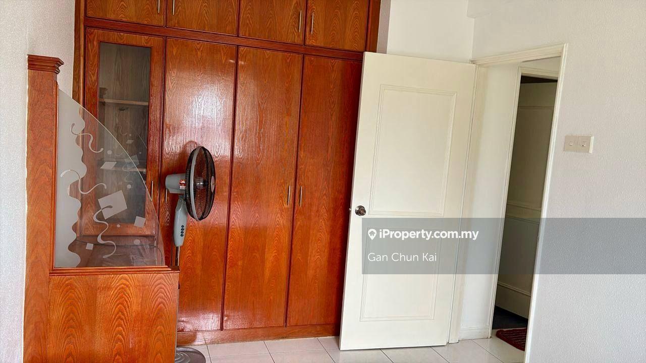 Condominium for Rent in Gold Coast Resort Condominium by Gan Chun Kai - iProperty.com.my