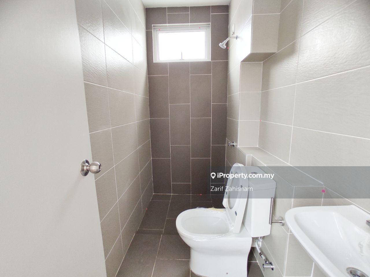 Rumah Berkembar untuk Dijual di Alam Sari, Bangi oleh Zarif Zahisham - iProperty.com.my