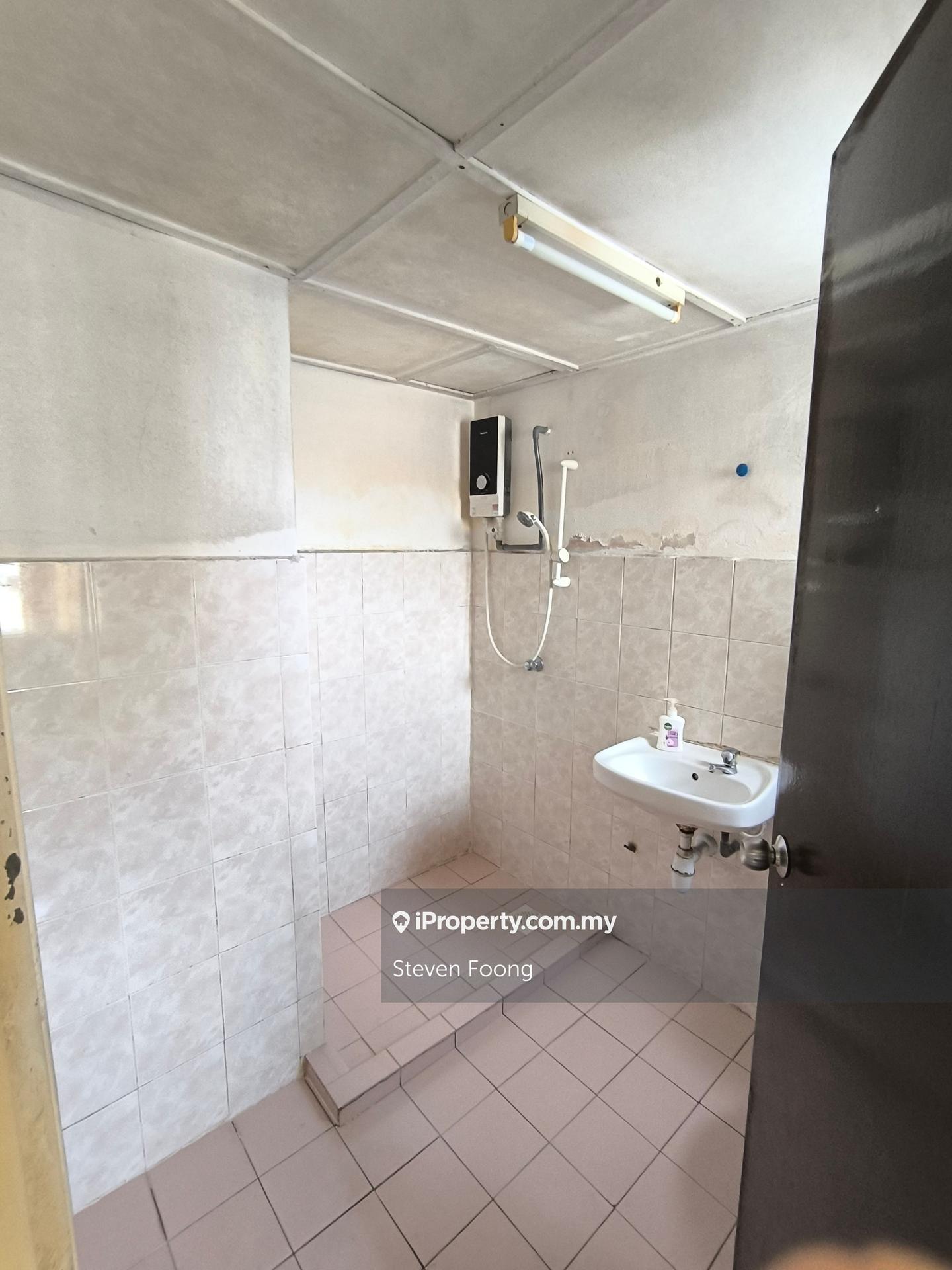 Apartment for Sale in Vista Prima by Steven Foong - iProperty.com.my