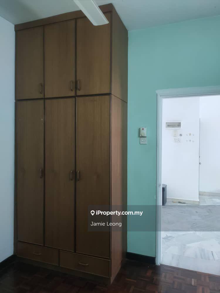 Pangsapuri untuk Dijual di Putra Apartment oleh Jamie Leong - iProperty.com.my