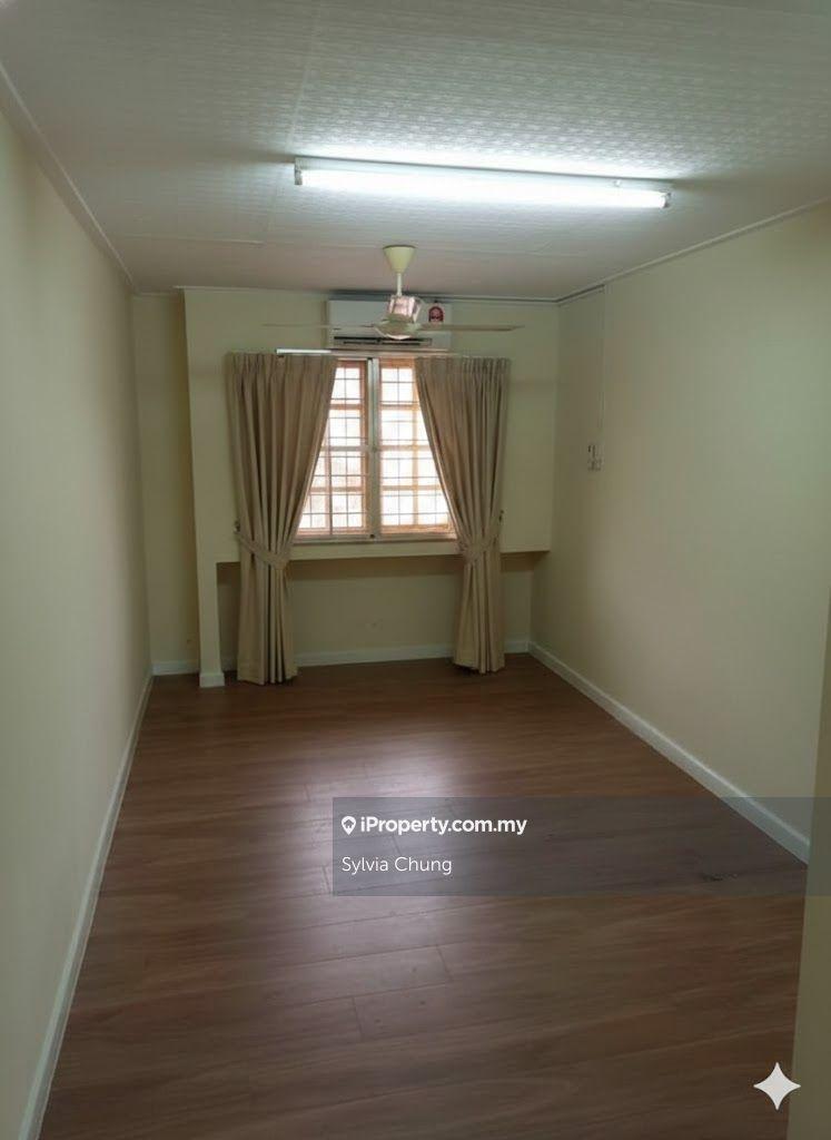 2.5-storey Terraced House for Rent in Taman Fantasi, Jalan Likas, Kota Kinabalu by Sylvia Chung - iProperty.com.my