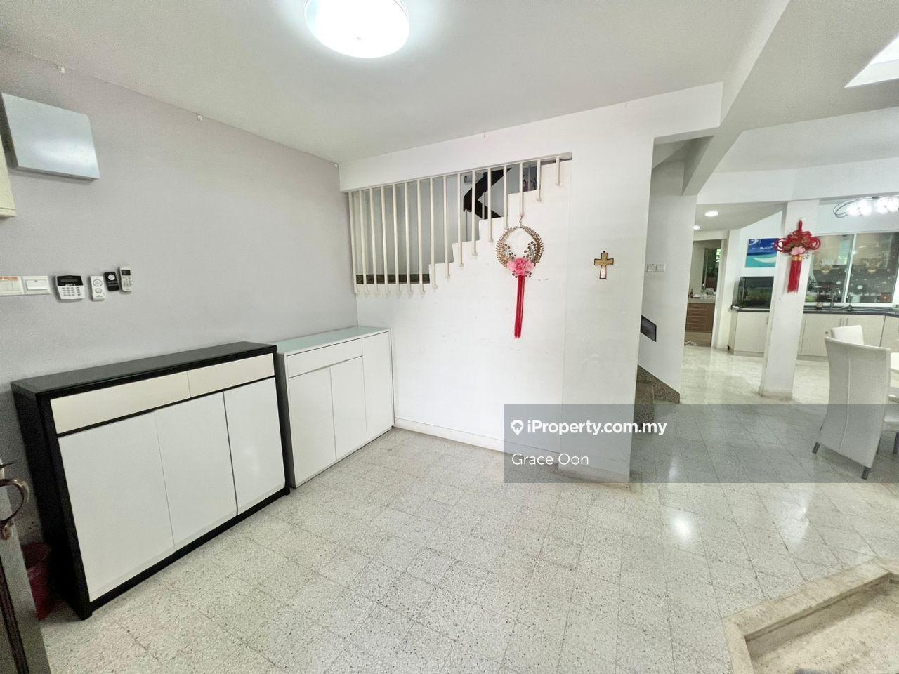 Rumah Berangkai 2 Tingkat untuk Dijual di SS12 , Subang Jaya , Bandar Sunway , USJ, Subang Jaya oleh Grace Oon - iProperty.com.my
