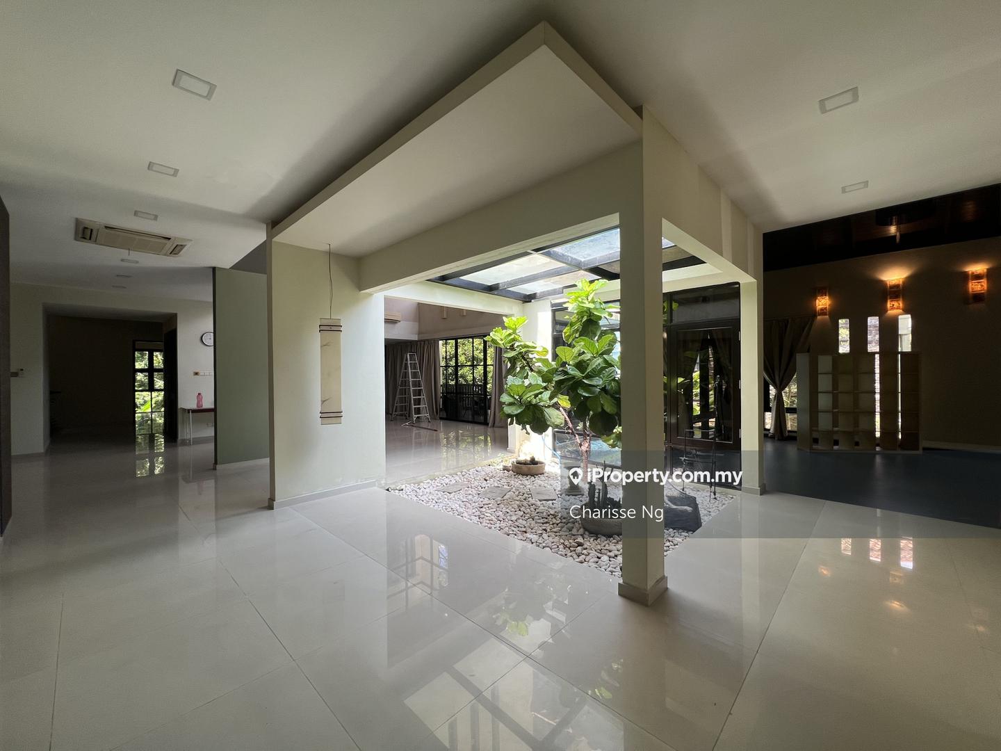 Bungalow House for Sale in Bukit Gita Bayu, Seri Kembangan by Charisse Ng - iProperty.com.my