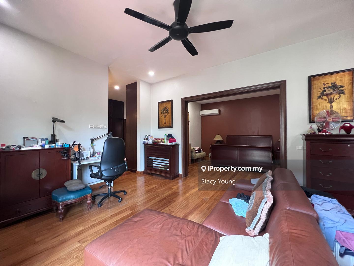 Bungalow House for Sale in Bukit Gita Bayu, Seri Kembangan by Stacy Young - iProperty.com.my