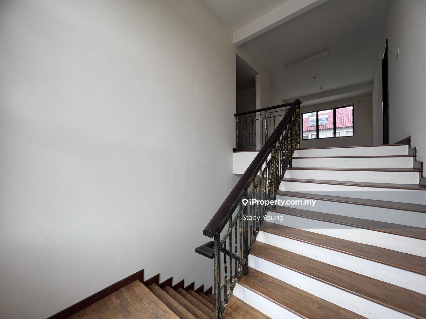 Bungalow House for Sale in Sejati Hill Villa, Kajang by Stacy Young - iProperty.com.my