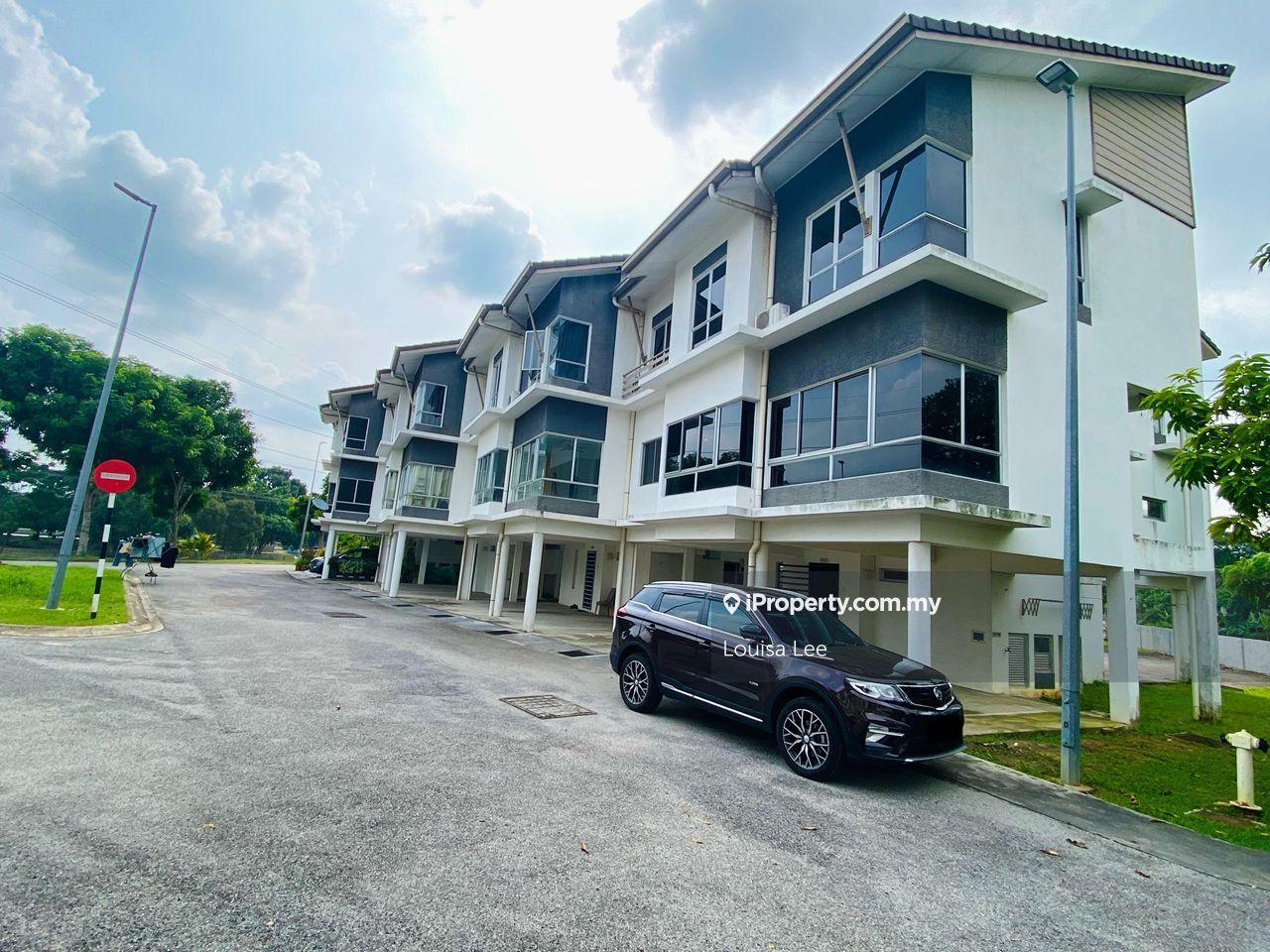 Townhouse for Sale in Kota Kemuning, Shah Alam by Louisa Lee - iProperty.com.my