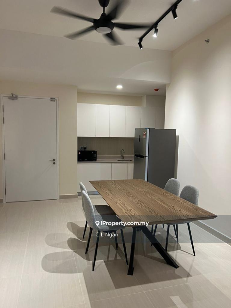Residensi Servis untuk Disewa di Senada Residence @ KLGCC Resort oleh C L Ngan - iProperty.com.my