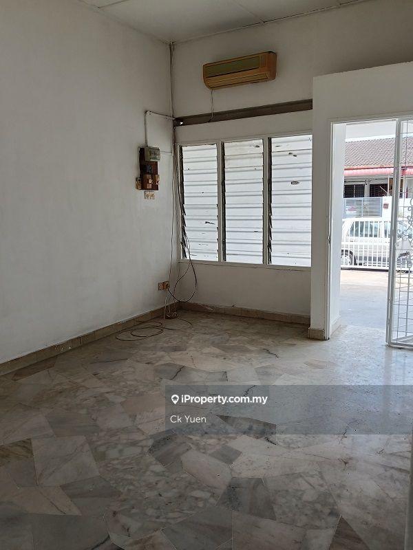 1-storey Terraced House for Sale in Taman Boon Bak, Ipoh by Ck Yuen - iProperty.com.my