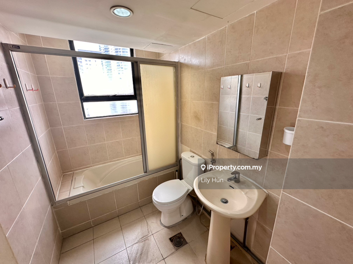 Kondominium untuk Dijual di Mont Kiara Pines oleh Lily Hun - iProperty.com.my