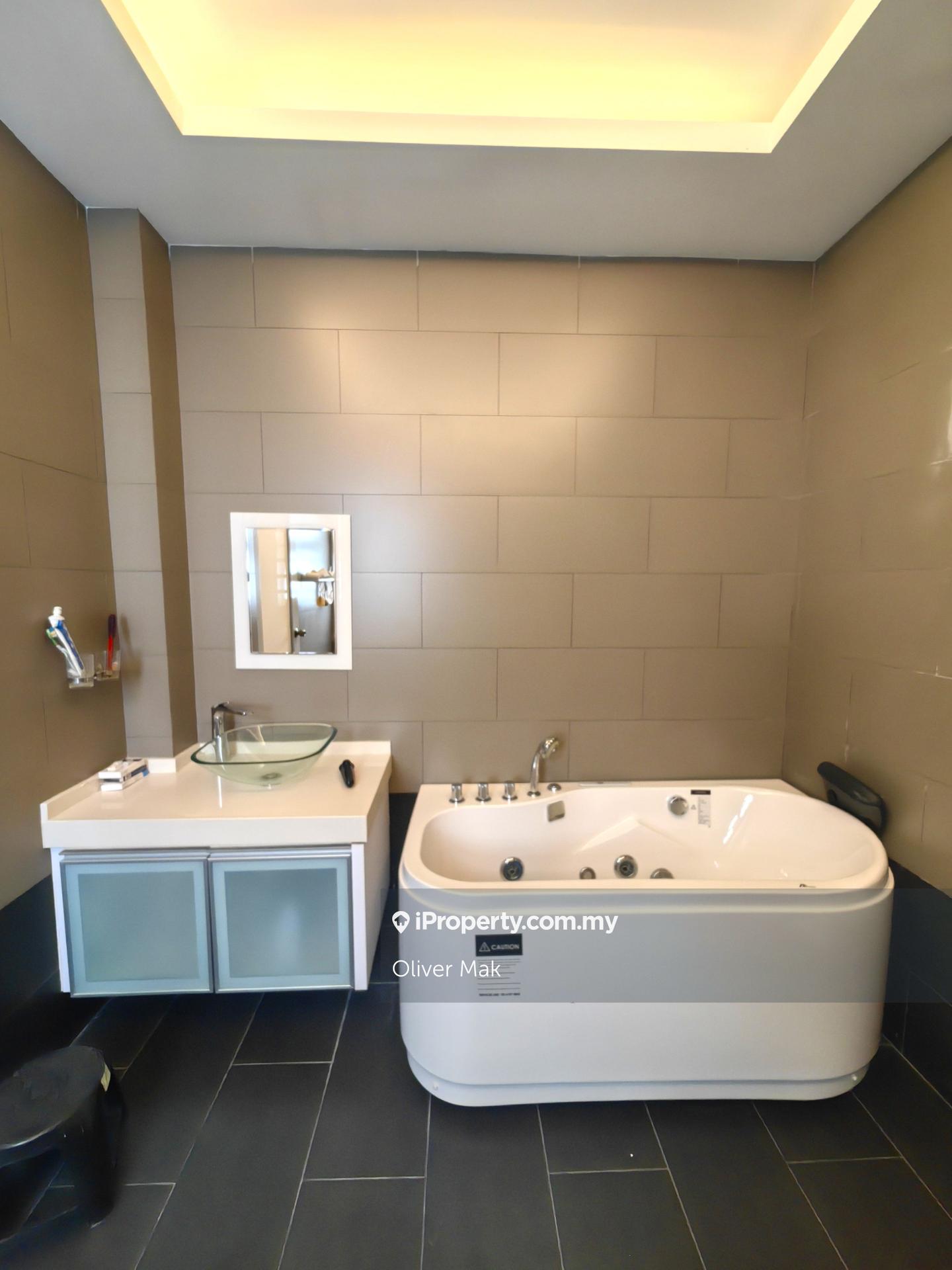 2.5-storey Terraced House for Sale in Taman Suria Tropika, Seri Kembangan by Oliver Mak - iProperty.com.my