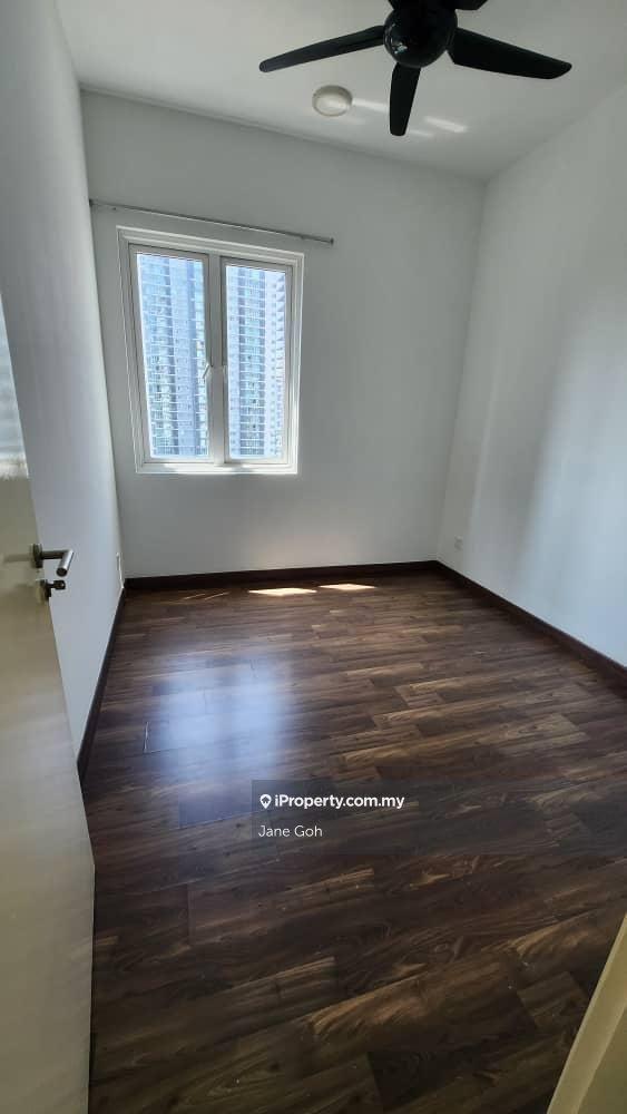 Service Residence for Sale in MH Platinum Residence by Jane Goh - iProperty.com.my