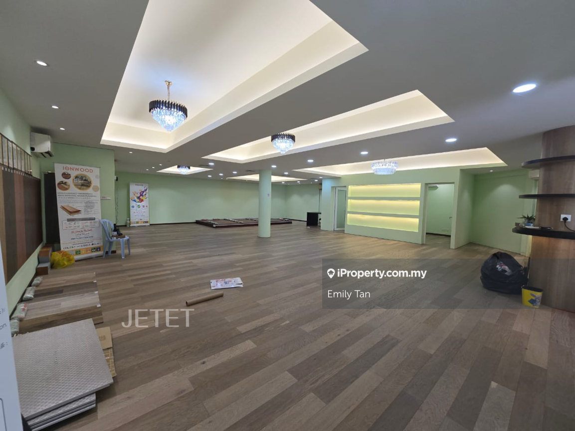 Shop for Sale in Kawasan 18, Klang by Emily Tan - iProperty.com.my