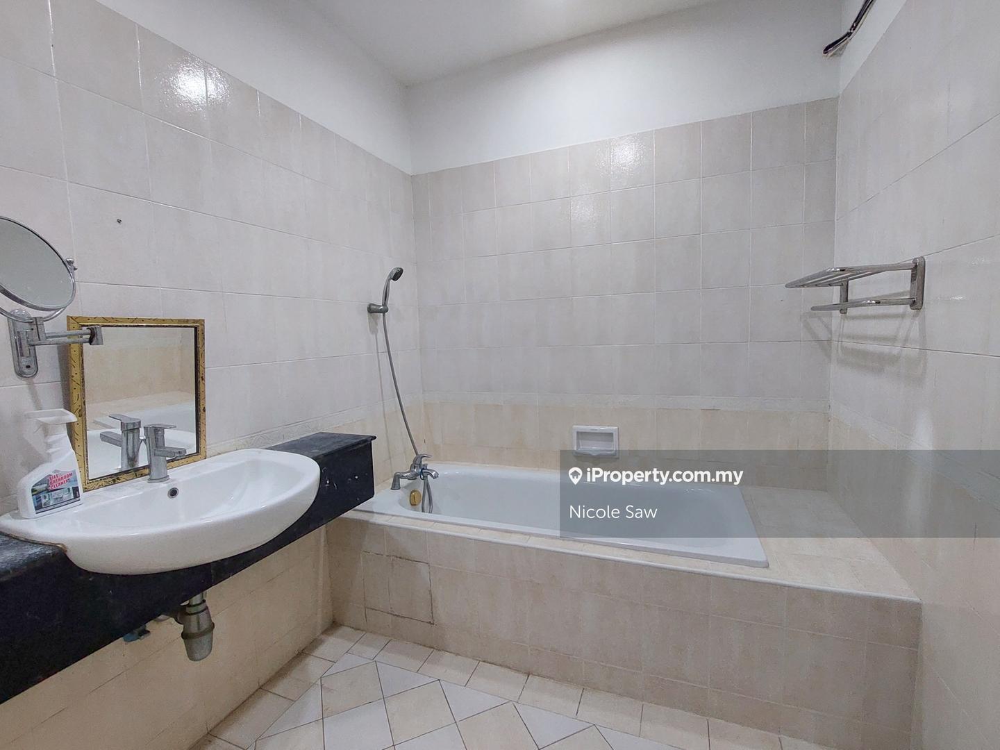 3-storey Terraced House for Sale in Taman Tasik Indah, Mastiara, Jalan Ipoh by Nicole Saw - iProperty.com.my