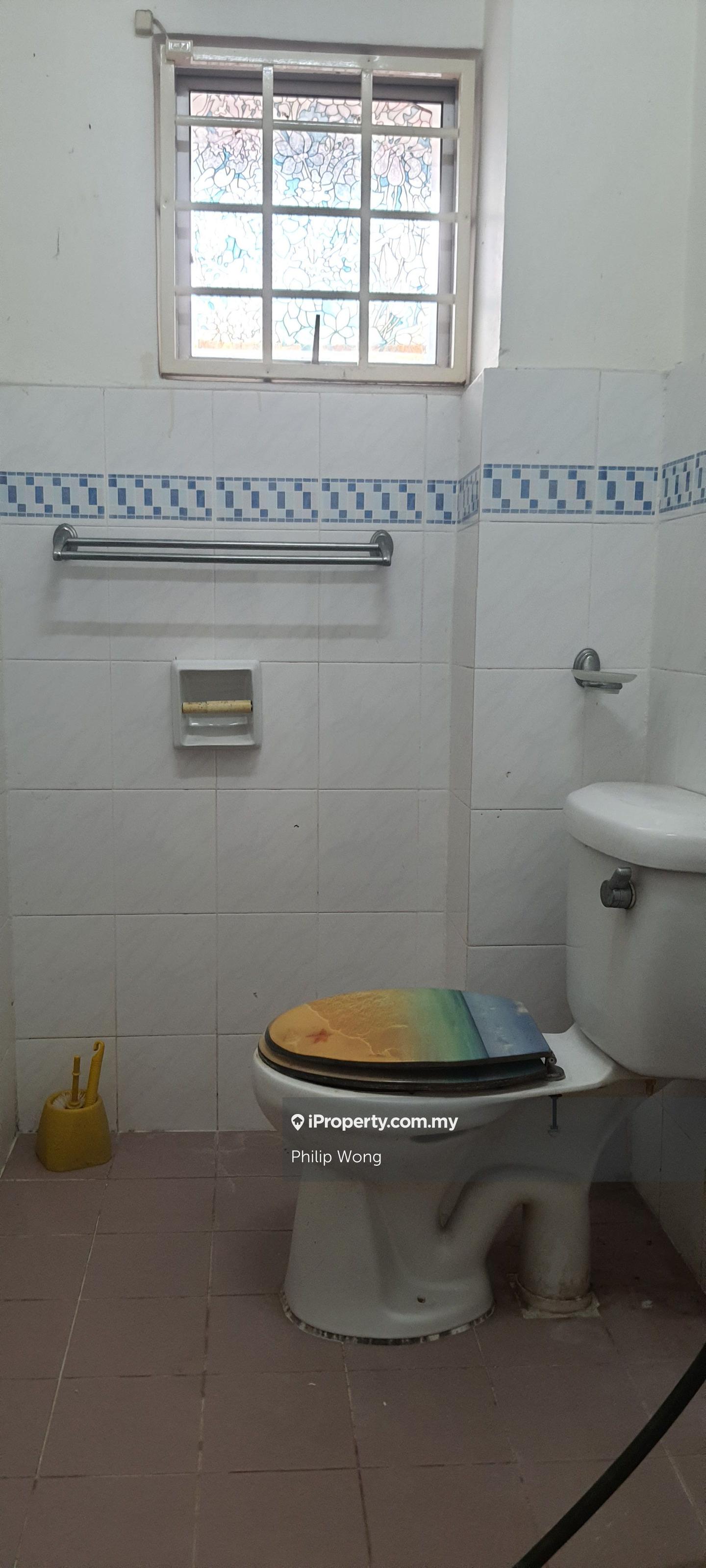 2-storey Terraced House for Sale in Taman Putra Permai, Seri Kembangan by Philip Wong - iProperty.com.my