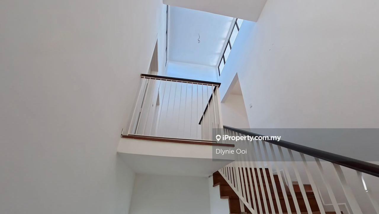 Bungalow House for Sale in Taman Bukit Permai, Ampang by Dlynie Ooi - iProperty.com.my