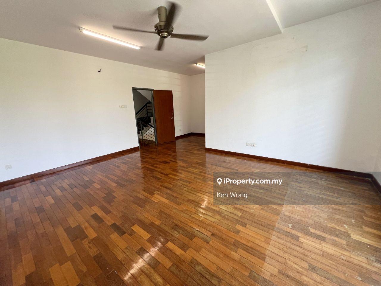 Rumah Berangkai 2.5 Tingkat untuk Dijual di Bandar Puteri Puchong, Puchong oleh Ken Wong - iProperty.com.my