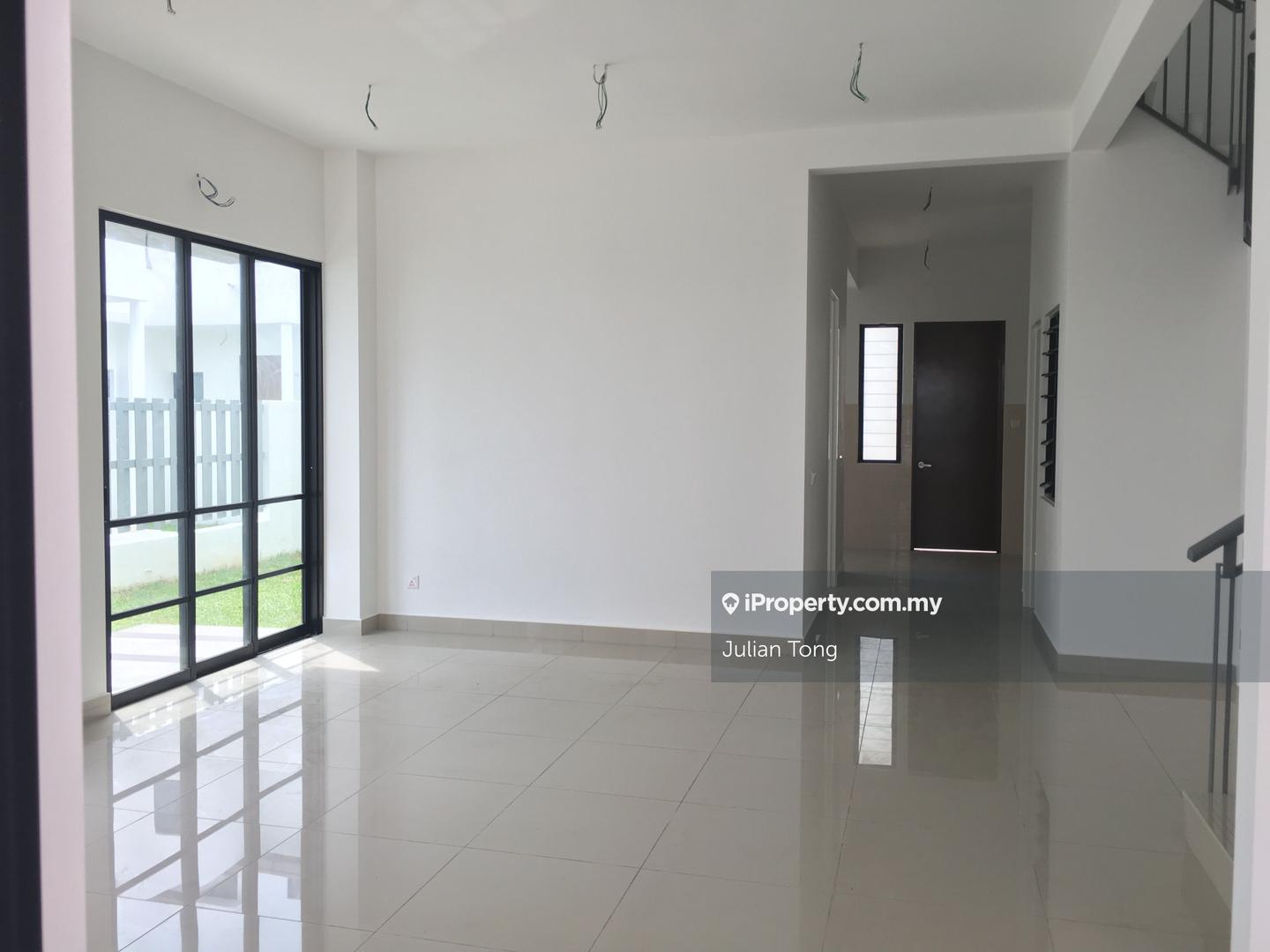 Semi-Detached House for Sale in Setia Utama, Setia Alam by Julian Tong - iProperty.com.my