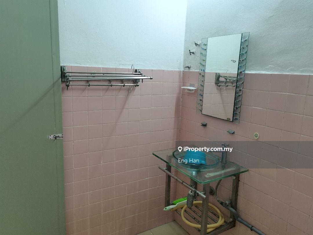 2-storey Terraced House for Rent in Taman Overseas Union (Taman Oug), Jalan Klang Lama (Old Klang Road) by Eng Han - iProperty.com.my