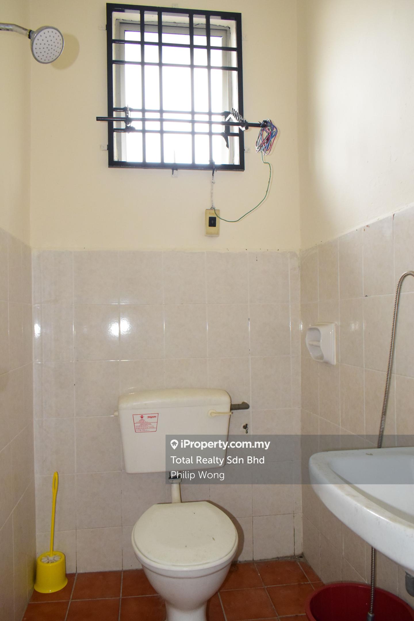 2-storey Terraced House for Sale in Taman Lestari Putra, Seri Kembangan by Philip Wong - iProperty.com.my
