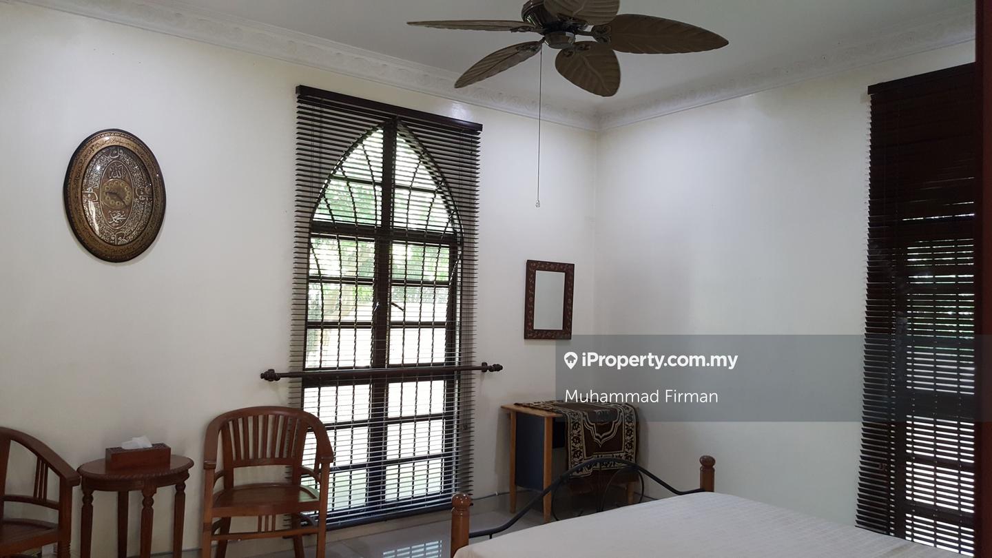 Banglo untuk Dijual di Seksyen 7, Shah Alam oleh Firman Hussain - iProperty.com.my