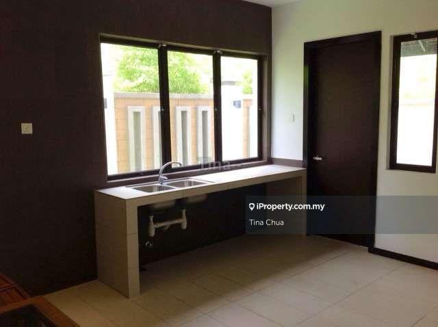 Bungalow House for Rent in Taman Overseas Union (Taman Oug), Jalan Klang Lama (Old Klang Road) by Tina Chua - iProperty.com.my