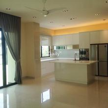 Semi-D house for Rent