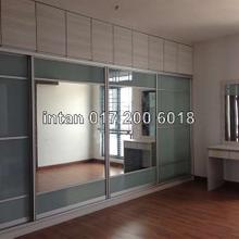 3 storey endlot fernlane for sale