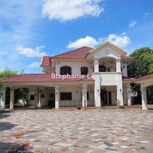 Glenmarie Court Bungalow for Sale