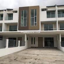 Terrace house for Sale
