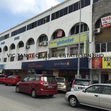 Ground Floor Shoplot For Rent ! 